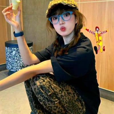 她的孩子海报